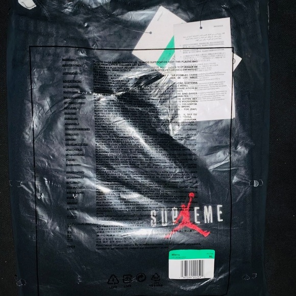 Supreme x Jordan swear pants. - Picture 2 of 3